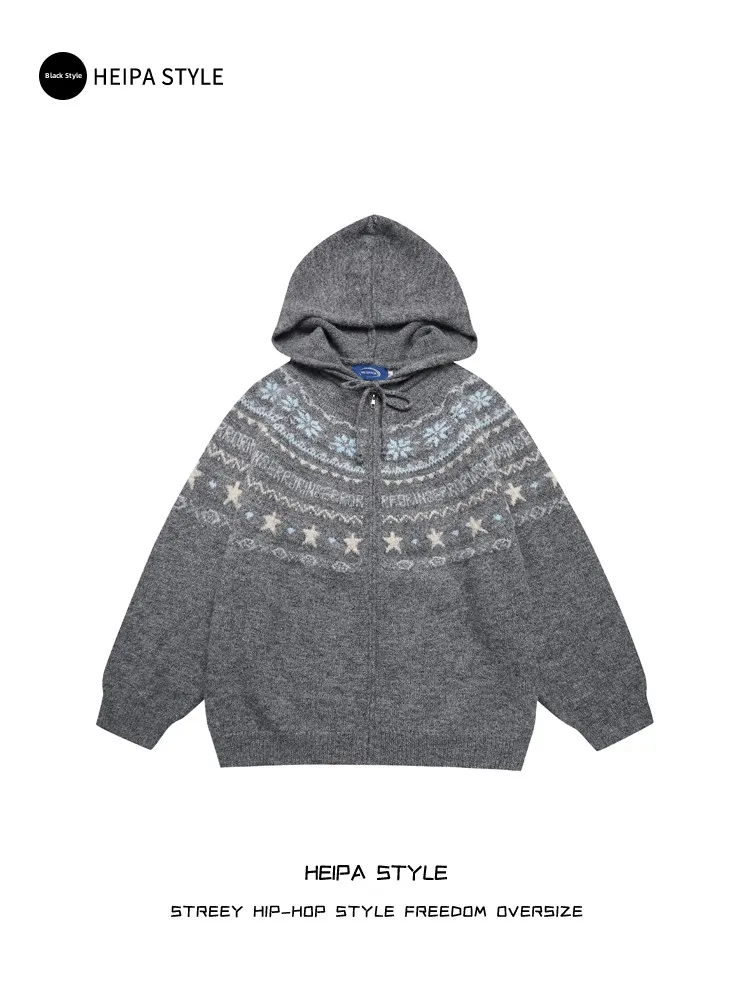 Retro American Street Style Fair Isle Knit Hoodie Jacket Oversize Couple's Soft Casual Long Sleeve Zipper Closure Coat
Retro American Street Style Fair Isle Knit Hoodie Jacket Oversize Couple's Soft Casual Long Sleeve Zipper Closure Coat