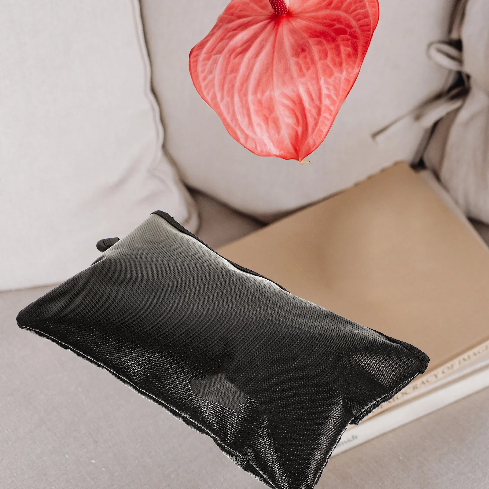 Large Capacity Fireproof Document Bag Flame Resistant Portable File Pouch for Important Papers Legal Documents Travel
Large Capacity Fireproof Document Bag Flame Resistant Portable File Pouch for Important Papers Legal Documents Travel