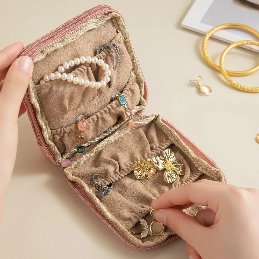 Multi-layer Jewelry Storage Bag Multifunctional Waterproof Zipper Jewelry Bag Jewelry Display Mini Jewelry Organizer
Multi-layer Jewelry Storage Bag Multifunctional Waterproof Zipper Jewelry Bag Jewelry Display Mini Jewelry Organizer