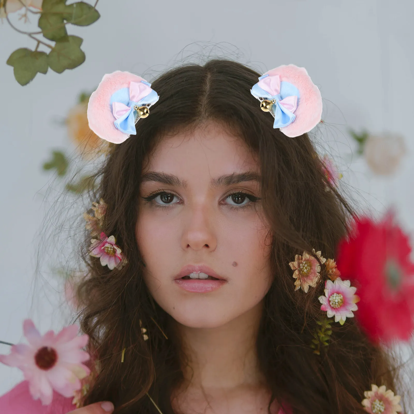 1Pair Cute Bear Ears Hair Clips Bowknot Bell Design Soft Lightweight Party Accessories for Women Girls Winter Gatherings Cosplay
1Pair Cute Bear Ears Hair Clips Bowknot Bell Design Soft Lightweight Party Accessories for Women Girls Winter Gatherings Cosplay