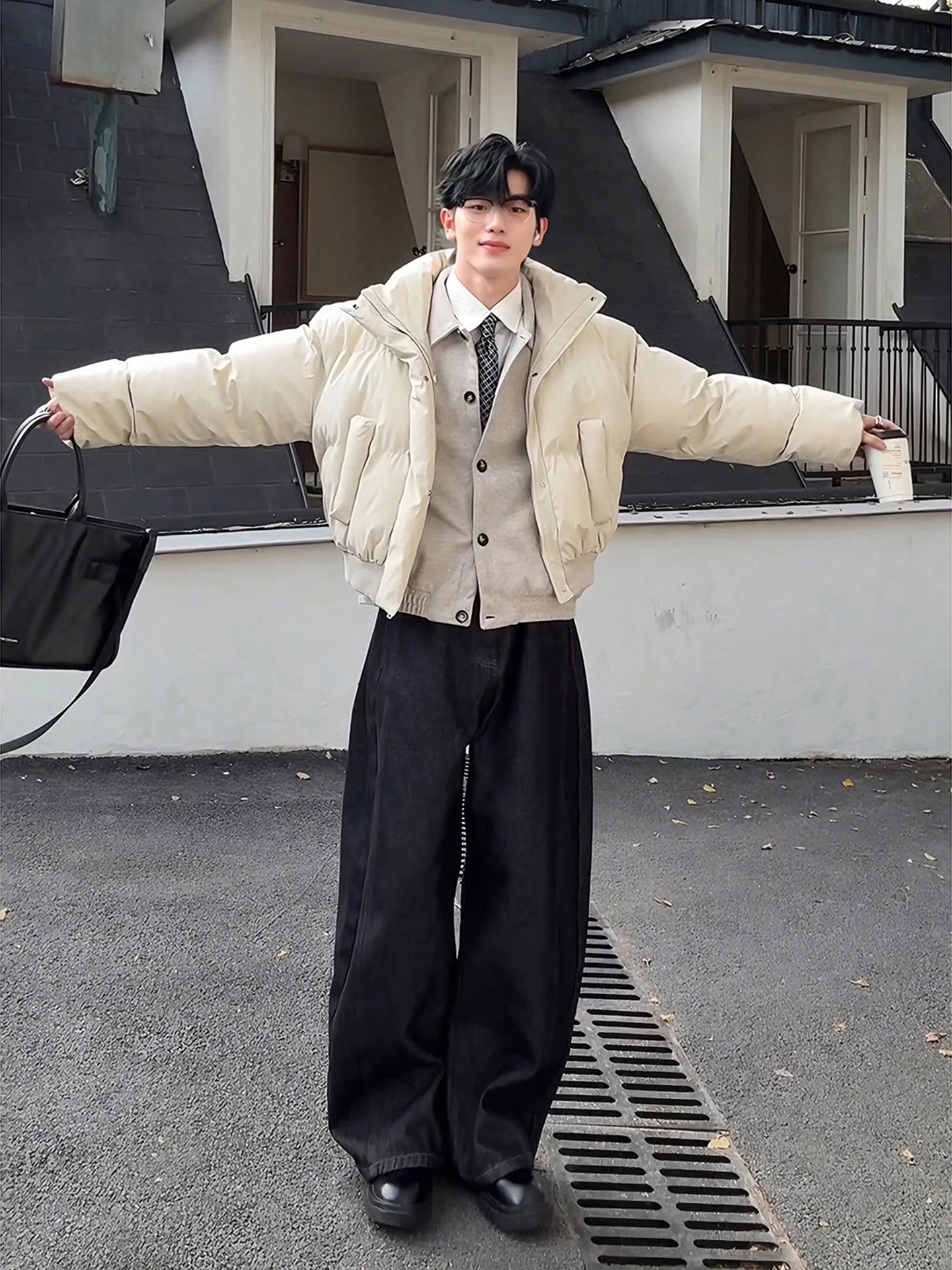 American Sle Men's White PU Leather down Jaet Winter Warm Cotton Bread Sle Stand Collar Tee-Proof Outerwear
American Sle Men's White PU Leather down Jaet Winter Warm Cotton Bread Sle Stand Collar Tee-Proof Outerwear