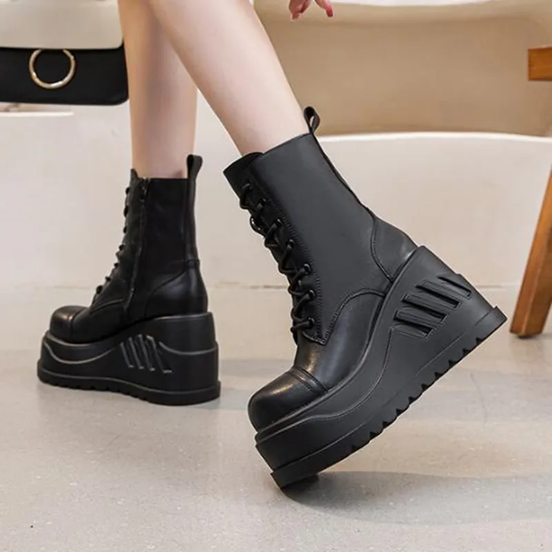 NEW Genuine Lather Women 10CM Platform Boots British Style Chunky Heel Mid-calf Ladies Boots Autumn White Plush Goth Women Shoes
NEW Genuine Lather Women 10CM Platform Boots British Style Chunky Heel Mid-calf Ladies Boots Autumn White Plush Goth Women Shoes