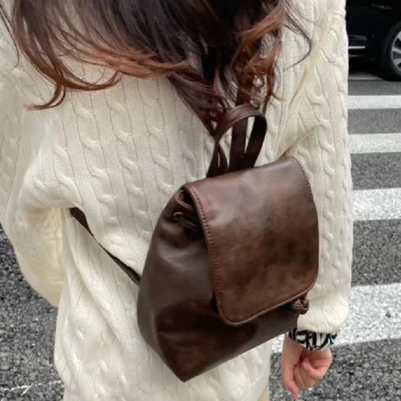 2025 Spring and Summer New Fashionable Versatile Backpack for Women, Small and Retro Brown Women's Backpack
2025 Spring and Summer New Fashionable Versatile Backpack for Women, Small and Retro Brown Women's Backpack