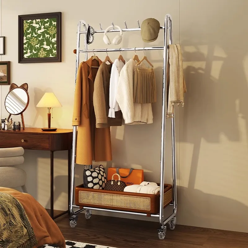 Light luxury ins mobile floor coat rack rattan household clothes drying rod bedroom hanger storage artifact rack
Light luxury ins mobile floor coat rack rattan household clothes drying rod bedroom hanger storage artifact rack