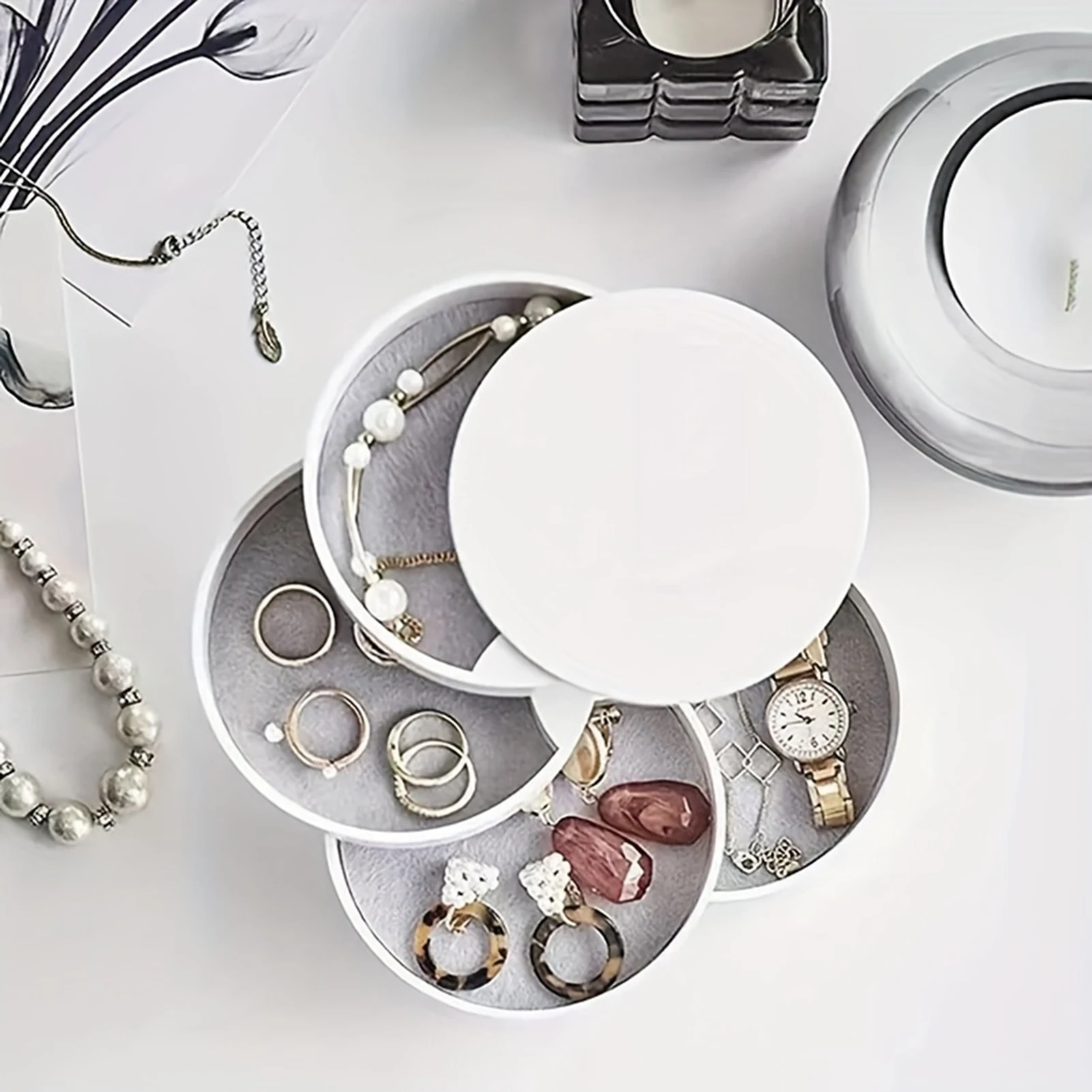 Rotating Multi-Layer Jewelry Box Classified Storage Desktop Jewlery Organizer Suitable for Necklaces Watches
Rotating Multi-Layer Jewelry Box Classified Storage Desktop Jewlery Organizer Suitable for Necklaces Watches