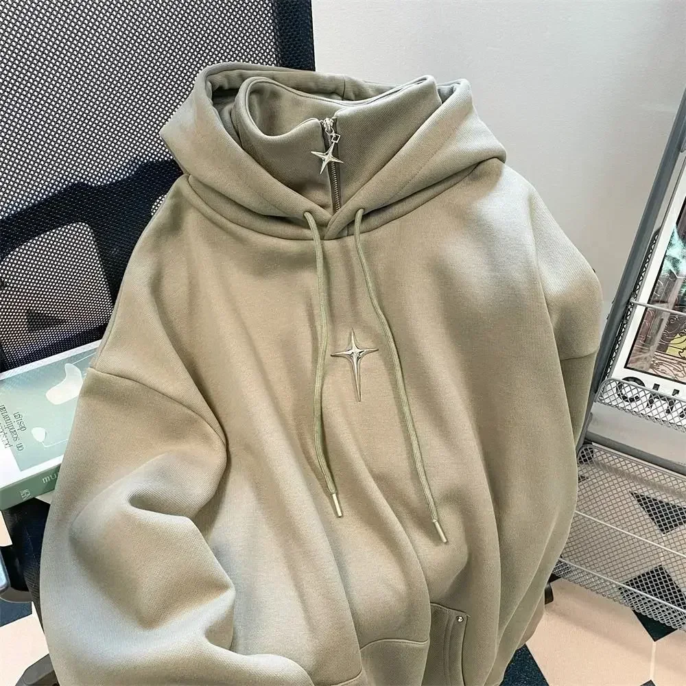 American Style Retro Design Sense Four Pointed Star High Collar Hooded Sweater for Men and Women Trend Winter Thick Top Coat
American Style Retro Design Sense Four Pointed Star High Collar Hooded Sweater for Men and Women Trend Winter Thick Top Coat