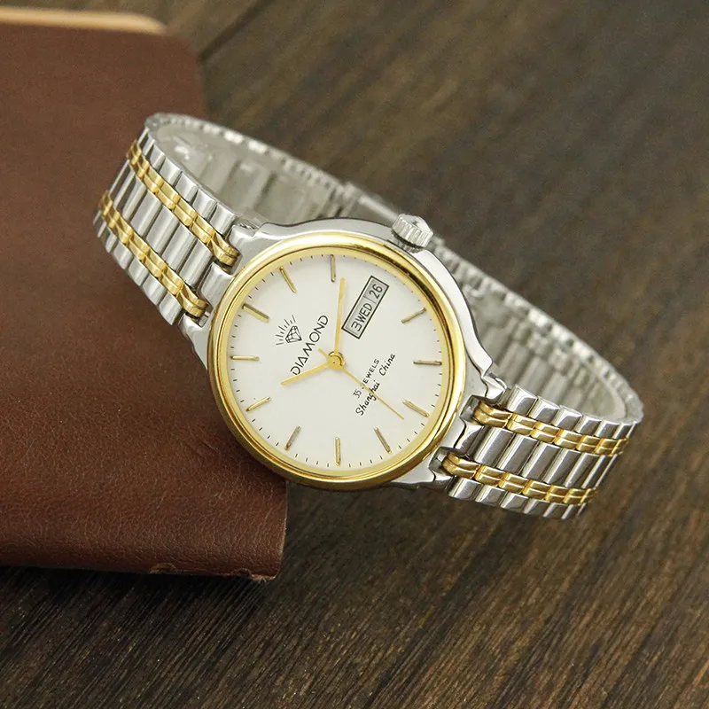 Old Diamond Watch Calendar Steel Strap Gold Strap Round Clockwork Automatic Mechanical Men's Watch Antique Watch Stock Brand New
Old Diamond Watch Calendar Steel Strap Gold Strap Round Clockwork Automatic Mechanical Men's Watch Antique Watch Stock Brand New
