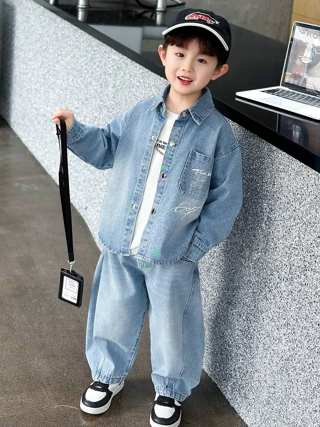 Spring Faionable Boys' Denim Set Casual Long Sve Jaet And Pants Two-Piece Suit Cotton Blend Comfortable for Kids
Spring Faionable Boys' Denim Set Casual Long Sve Jaet And Pants Two-Piece Suit Cotton Blend Comfortable for Kids