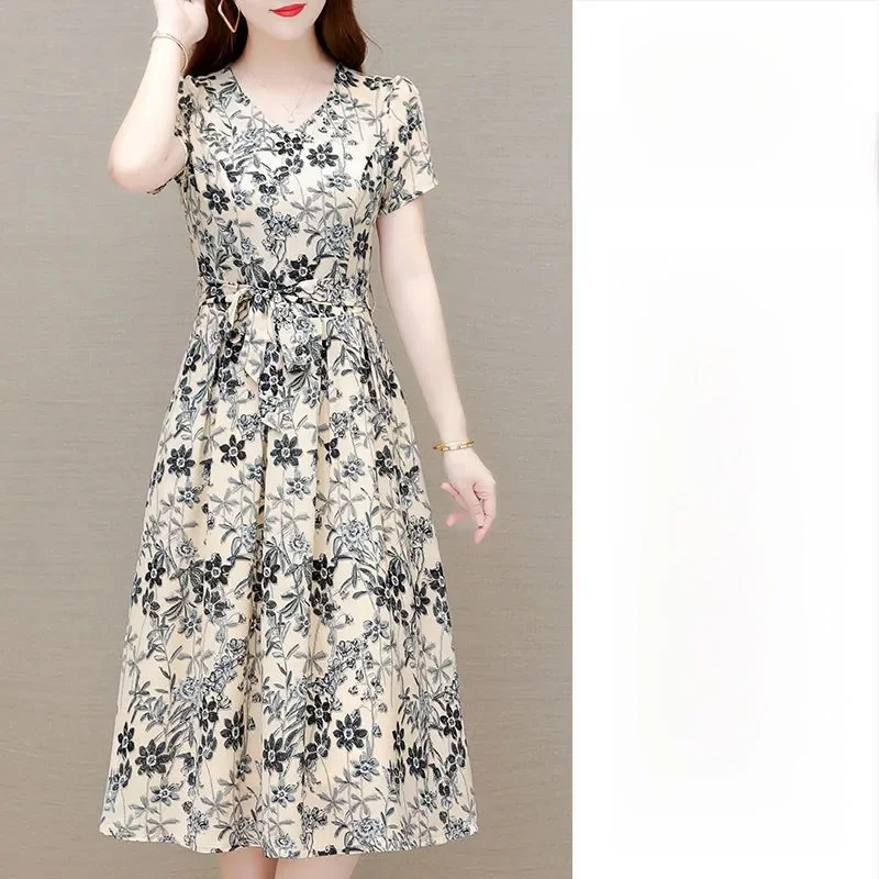 Ice Silk Floral V-Ne ort Sve Midi Dr Women's Summer New Sle Slimming Casual Dr A-Line Skirt mid Waist
Ice Silk Floral V-Ne ort Sve Midi Dr Women's Summer New Sle Slimming Casual Dr A-Line Skirt mid Waist