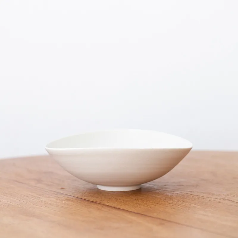 Глазурованная керамическая чаша для супа, фруктовница, домашняя керамическая миска для лапши
Глазурованная керамическая чаша для супа, фруктовница, домашняя керамическая миска для лапши