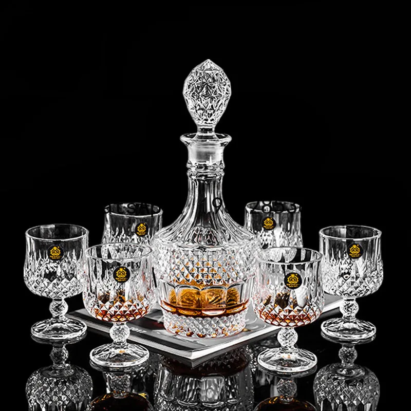 wine glass thickened crystal glass sealed wine bottle wine glass suit
wine glass thickened crystal glass sealed wine bottle wine glass suit