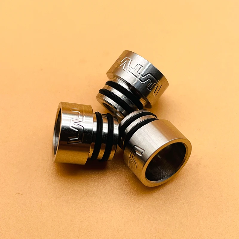 DSXvape нержавеющая сталь 510 VWM капельный наконечник адаптер для RTA RDA бака атомайзера аксессуары для вейпа 510 до 510 капельный наконечник адаптер
DSXvape нержавеющая сталь 510 VWM капельный наконечник адаптер для RTA RDA бака атомайзера аксессуары для вейпа 510 до 510 капельный наконечник адаптер