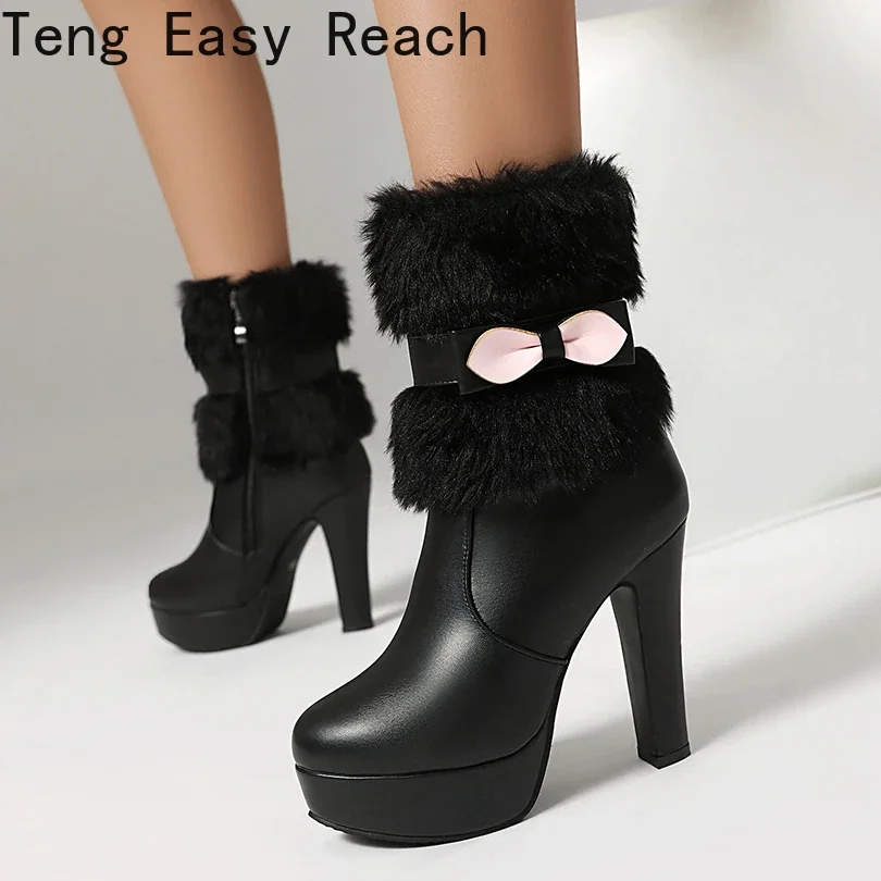 Fur Splicing PU Bow Side Zipper Winter Snow Boots Round Toe Platform Ultra-High Thick Heel Winter New Warm Mid-Calf Boots
Fur Splicing PU Bow Side Zipper Winter Snow Boots Round Toe Platform Ultra-High Thick Heel Winter New Warm Mid-Calf Boots