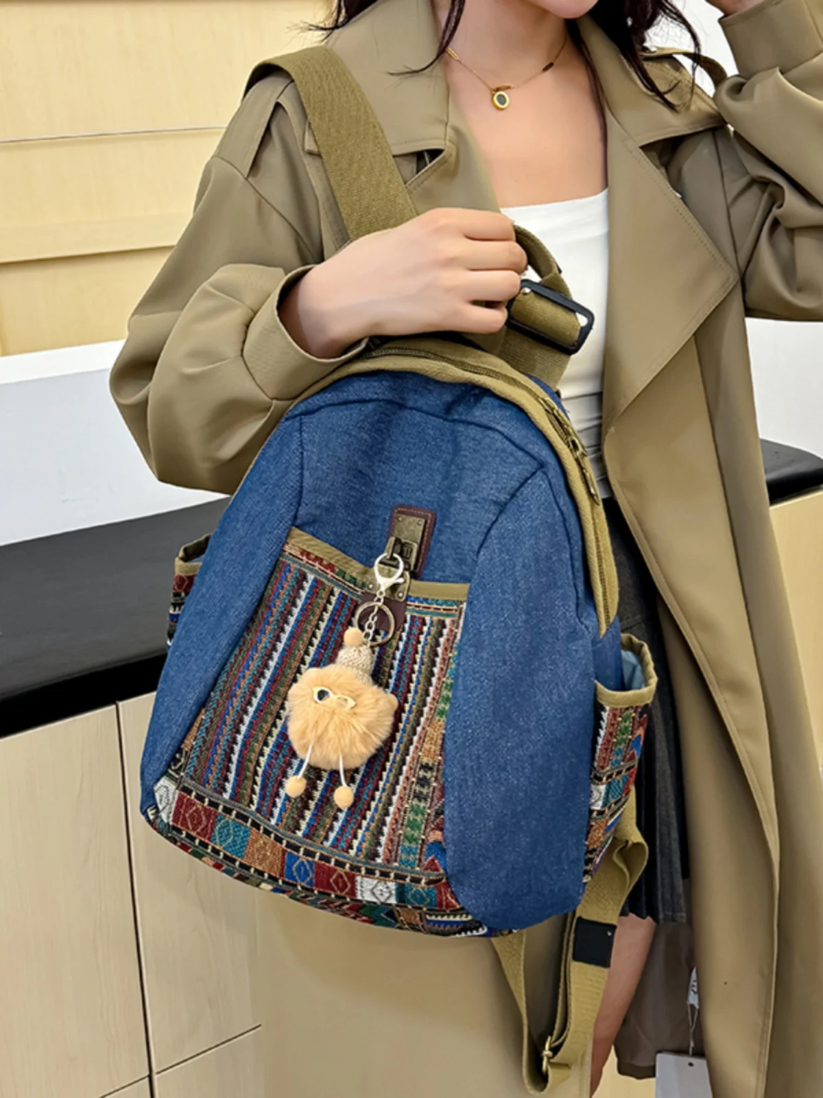 Trendy Travel Ox Cloth Bapa Women's Faionable Nylon Bag Ethnic Sle Women's oulder Bag Casual Zipper Closure
Trendy Travel Ox Cloth Bapa Women's Faionable Nylon Bag Ethnic Sle Women's oulder Bag Casual Zipper Closure