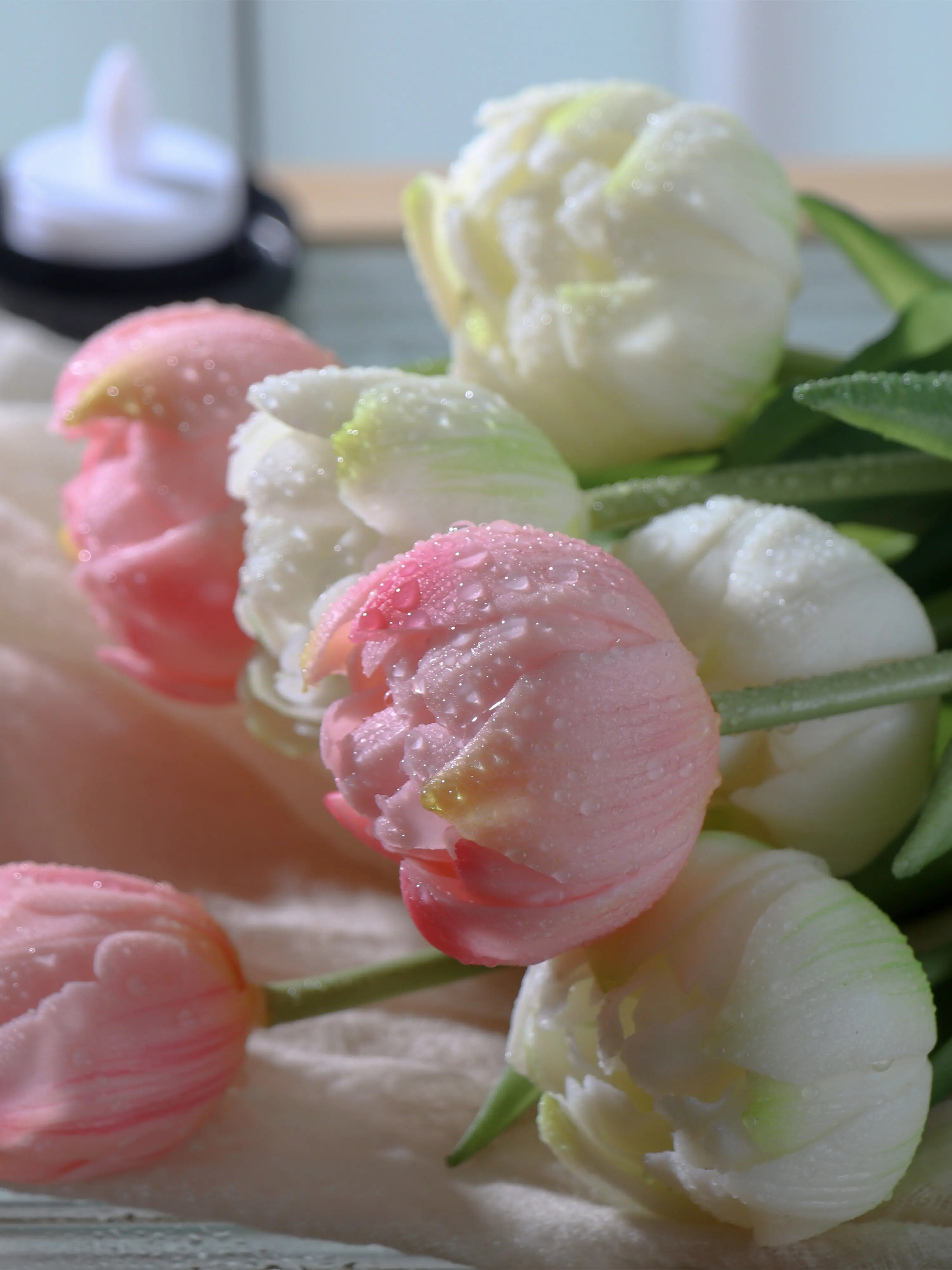 3pcs/Bouquet New Silicone Tulip Artificial Flower Real Touch Fake Flower Bouquet for Wedding Decoration Flowers Home Garen Decor
3pcs/Bouquet New Silicone Tulip Artificial Flower Real Touch Fake Flower Bouquet for Wedding Decoration Flowers Home Garen Decor