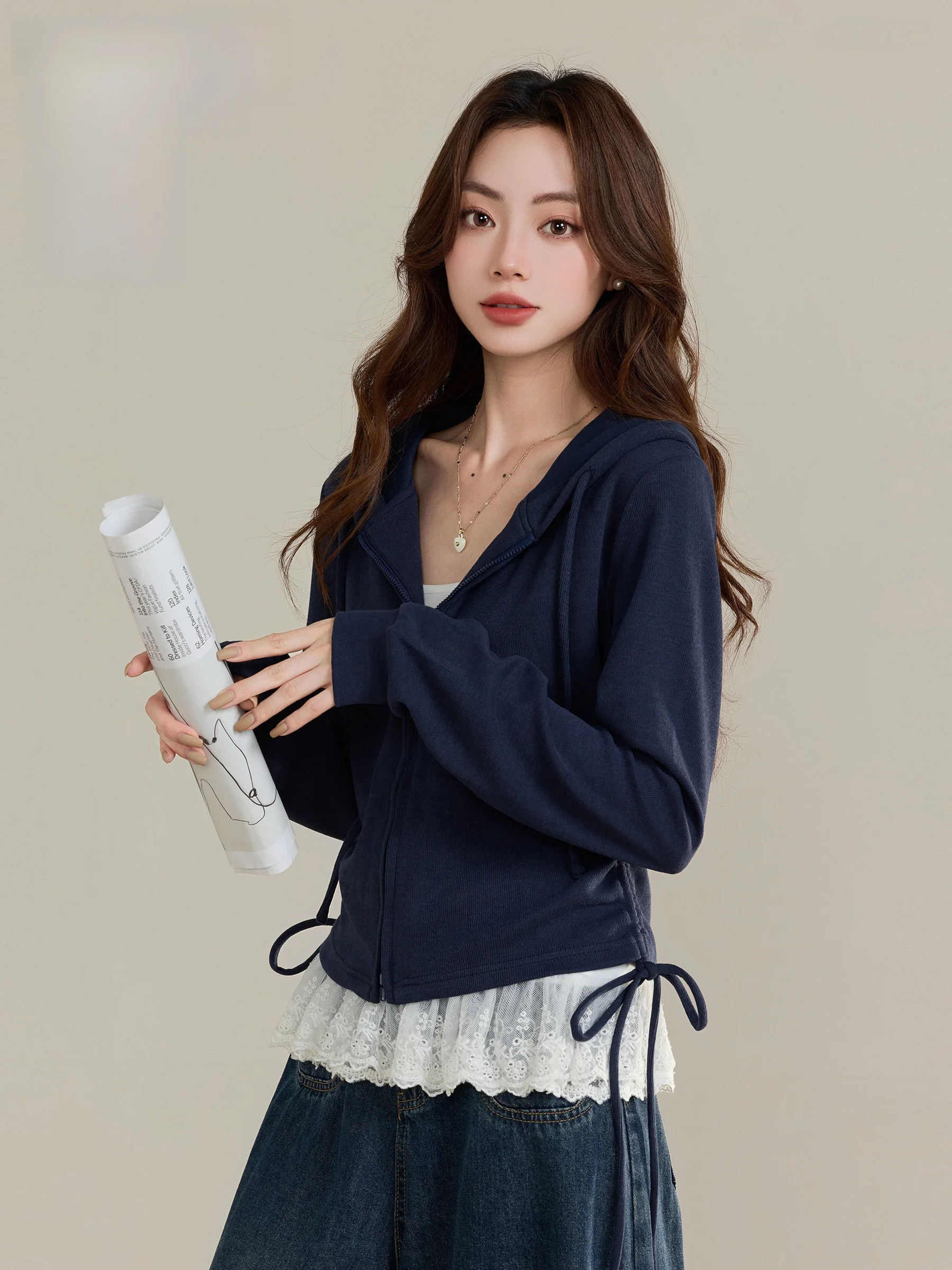 Lingjiu Mis Morning River ort Hooded Fake Two-Piece Long Sve T-irt Women's Autumn Winter Slimming Top Cotton Polyest...
Lingjiu Mis Morning River ort Hooded Fake Two-Piece Long Sve T-irt Women's Autumn Winter Slimming Top Cotton Polyest...