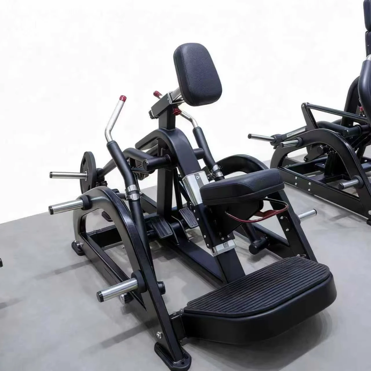 High Quality Steel Plate Loaded Machines Rowing Strength Training Seated Rowing Machine for Fitness Course Live Streaming Studio