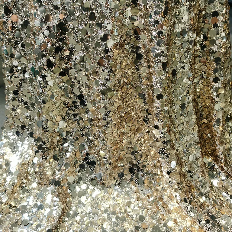 High-end full-width sequin lace embroidered fabric for evening dresses, party dresses, sparkling fabrics DIY materials
High-end full-width sequin lace embroidered fabric for evening dresses, party dresses, sparkling fabrics DIY materials