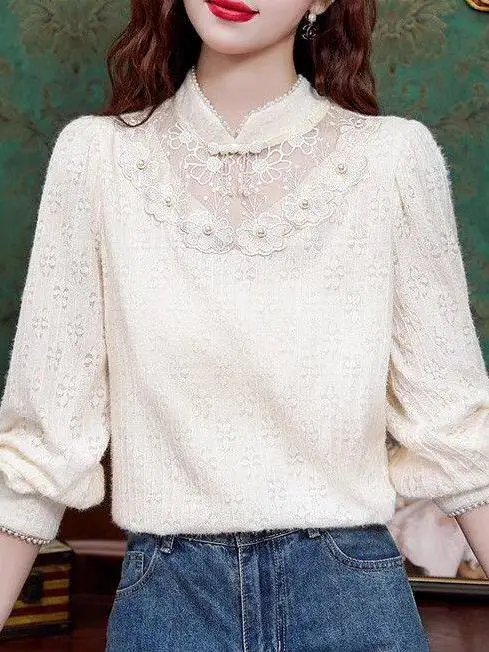 Retro Chinese Style Long Sleeve Fleece Lined Lace Base Shirt Stand Collar Thickened Autumn Winter New Fashionable Inner Wear Top
Retro Chinese Style Long Sleeve Fleece Lined Lace Base Shirt Stand Collar Thickened Autumn Winter New Fashionable Inner Wear Top