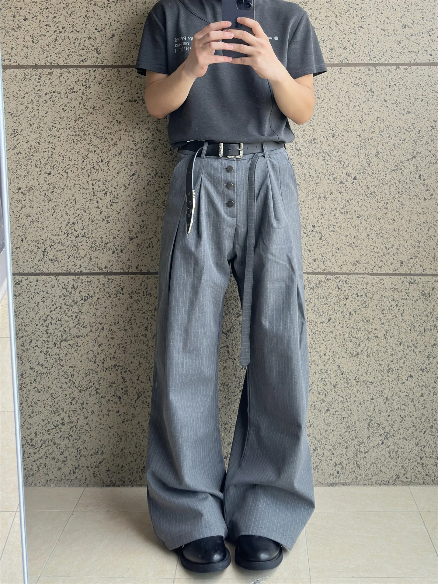 Casual Leisure Five Buttoned Sword Way Stripe Patterned Men's West Pants Pleated Luxury Straight Leg Wide Leg Suit Pants
Casual Leisure Five Buttoned Sword Way Stripe Patterned Men's West Pants Pleated Luxury Straight Leg Wide Leg Suit Pants