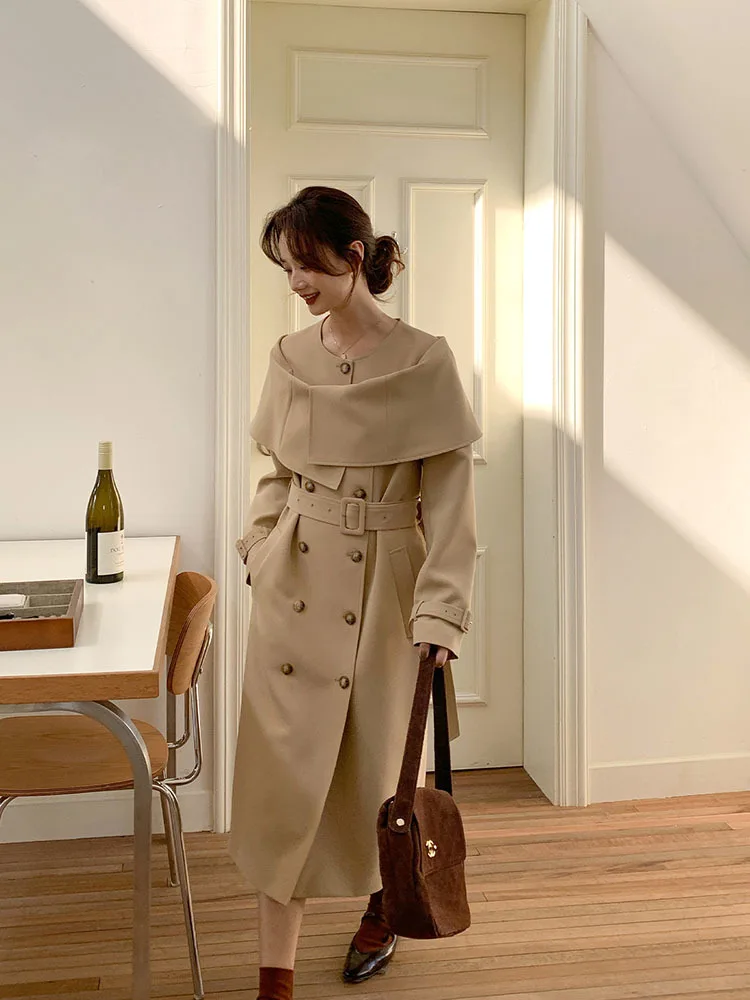 Spring Autumn Elegant Chic Long Poncho Shawl Trench Coat For Women Double Breasted Luxury Designer Clothing New 2024
Spring Autumn Elegant Chic Long Poncho Shawl Trench Coat For Women Double Breasted Luxury Designer Clothing New 2024