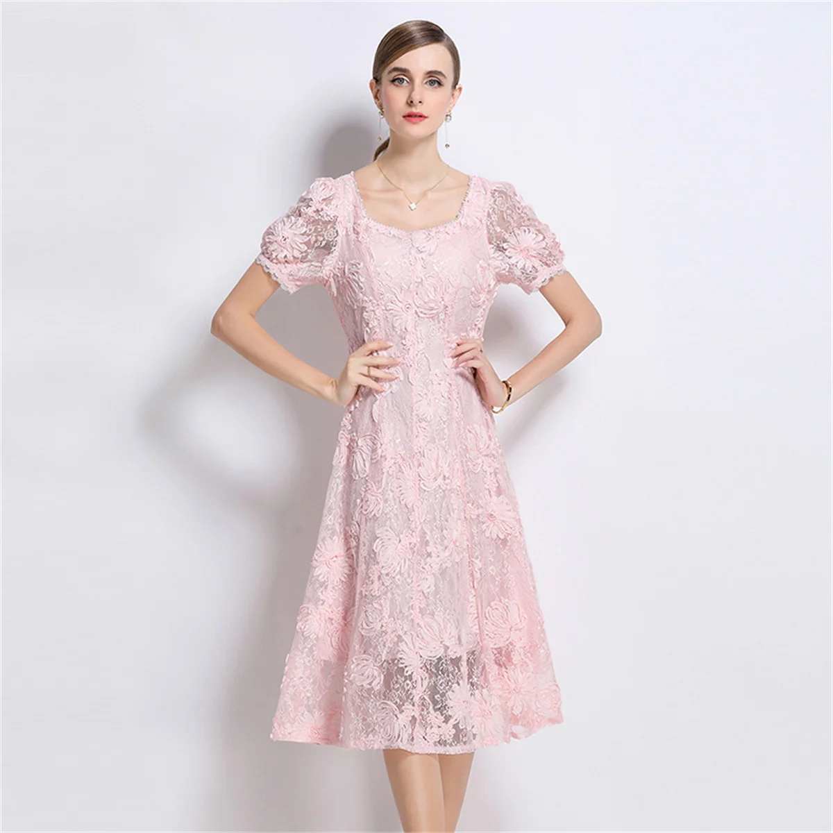 Solid Embroidery Lace Long Formal Evening Dress Women Elegant Short Sleeve Beaded Slim Summer Dresses Hollow Out Midi Dress
Solid Embroidery Lace Long Formal Evening Dress Women Elegant Short Sleeve Beaded Slim Summer Dresses Hollow Out Midi Dress