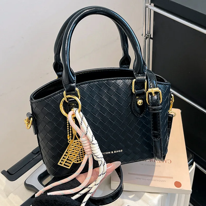 New 2025 High-End Women's Handheld & Crossbody Bags - Luxury Brand Mini Totes, Stylish Bowling-Shaped Purses for All Occasions
New 2025 High-End Women's Handheld & Crossbody Bags - Luxury Brand Mini Totes, Stylish Bowling-Shaped Purses for All Occasions