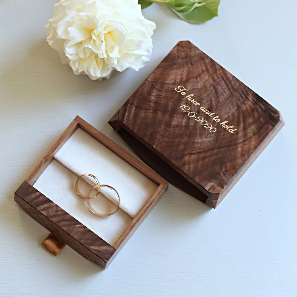 YOYAI Square Ring Box Wooden Handmade Engagement Wedding Ring Holder Velvet Lined Storage Drawer Box Gift for Her Personalized
YOYAI Square Ring Box Wooden Handmade Engagement Wedding Ring Holder Velvet Lined Storage Drawer Box Gift for Her Personalized