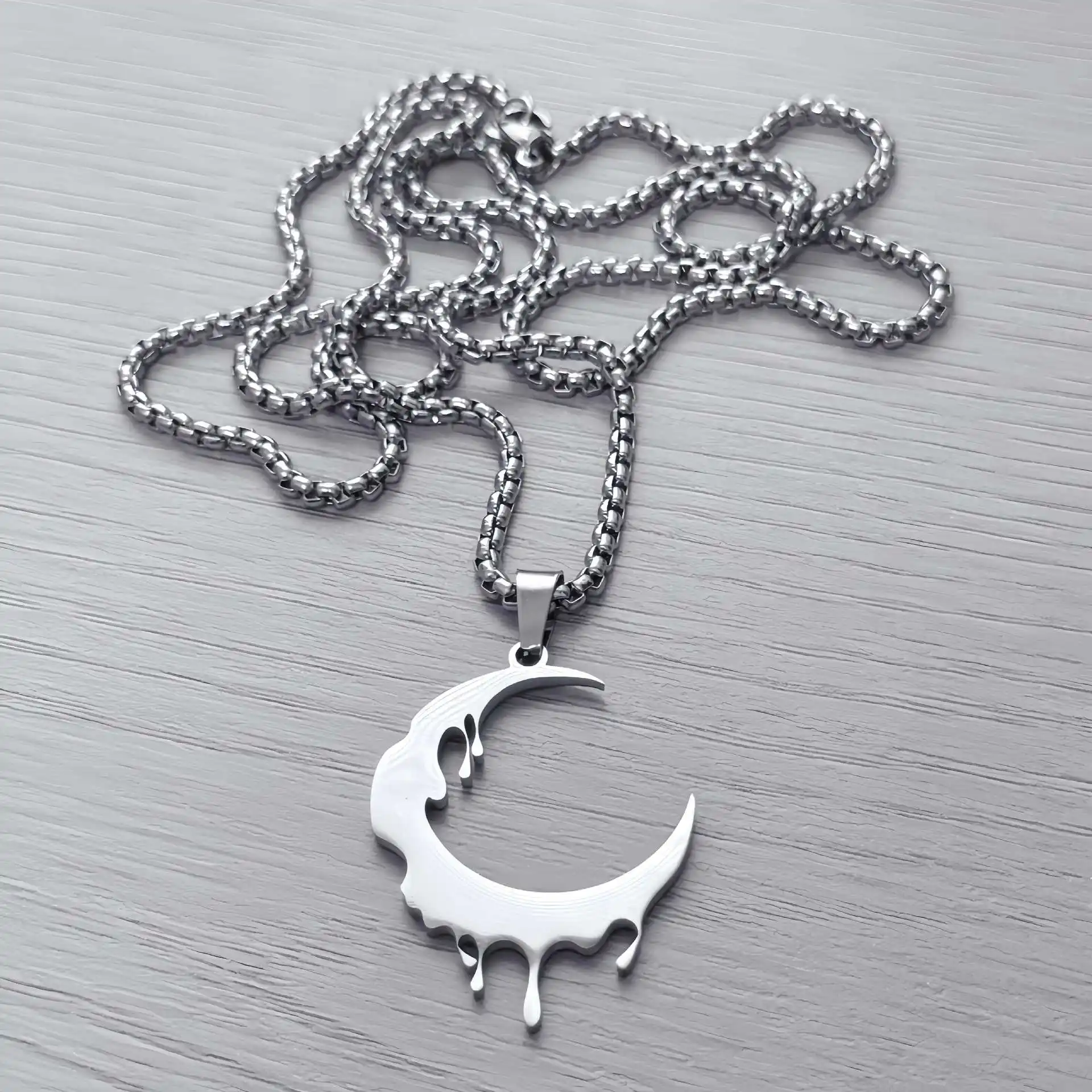 Solution Moon Necklace,Punk jewelry,Gothic accessories,Vintage,Witchcraft,Stainless Steel,Hippie,Rock,Moon Choker For Women man
Solution Moon Necklace,Punk jewelry,Gothic accessories,Vintage,Witchcraft,Stainless Steel,Hippie,Rock,Moon Choker For Women man