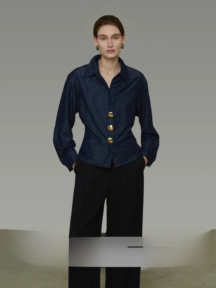 Retro Denim Shirt Women's Metal Button Simple Elegance Long Sleeve Versatile Top 2026 New Style Commute Style Loose Fit
Retro Denim Shirt Women's Metal Button Simple Elegance Long Sleeve Versatile Top 2026 New Style Commute Style Loose Fit