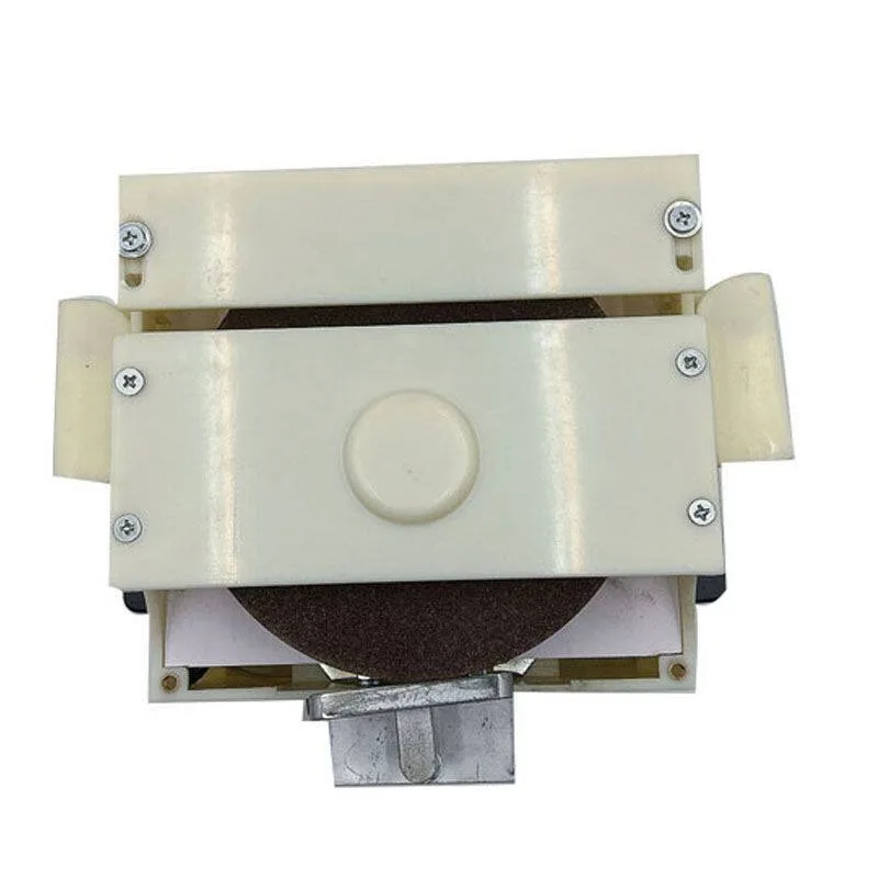 High-speed skating knife, shoe pattern, ball knife, skate sharpener, automatic ice rink, convenient machine for personal use
High-speed skating knife, shoe pattern, ball knife, skate sharpener, automatic ice rink, convenient machine for personal use