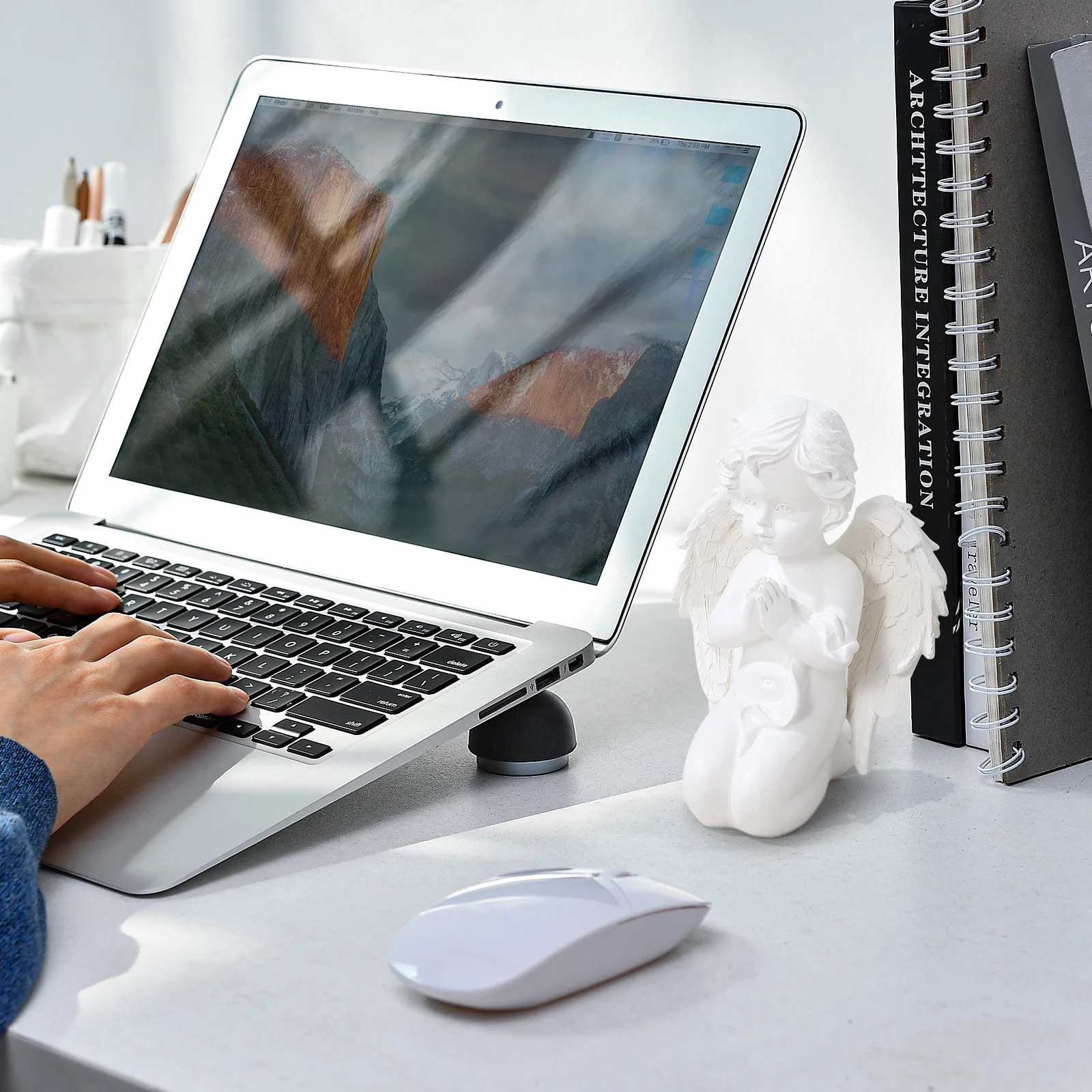 1pc Resin Angel Adornment White Angel Statue For Home Desktop Craft Ornament European Style Decoration Festival Gift
1pc Resin Angel Adornment White Angel Statue For Home Desktop Craft Ornament European Style Decoration Festival Gift