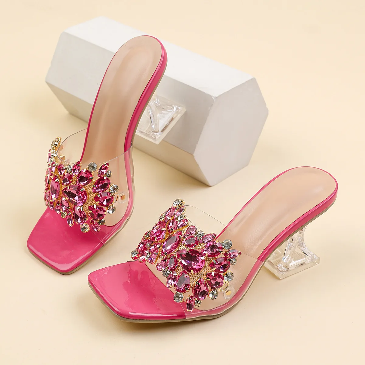 Luxury High Heels Women's Shoes Temperament Pink Rhinestone Slippers Fashion Slippers for Women Summer Shoes Zapatos De Mujer
Luxury High Heels Women's Shoes Temperament Pink Rhinestone Slippers Fashion Slippers for Women Summer Shoes Zapatos De Mujer