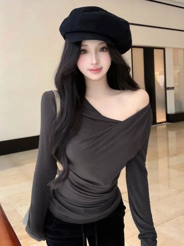 Slim Fit Long Sleeve V-Neck T-Shirt Women's Skin-friendly Breathable High Elasticity Pleated Waist Shaping Base Shirt Autumn Top
Slim Fit Long Sleeve V-Neck T-Shirt Women's Skin-friendly Breathable High Elasticity Pleated Waist Shaping Base Shirt Autumn Top