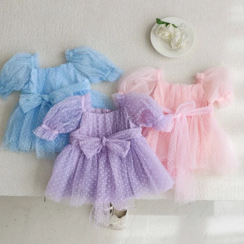 Новая летняя сетчатая одежда в горошек с объемными рукавами для маленьких девочек, милое детское платье принцессы для новорожденных, дня рождения, От 0 до 2 лет
Новая летняя сетчатая одежда в горошек с объемными рукавами для маленьких девочек, милое детское платье принцессы для новорожденных, дня рождения, От 0 до 2 лет