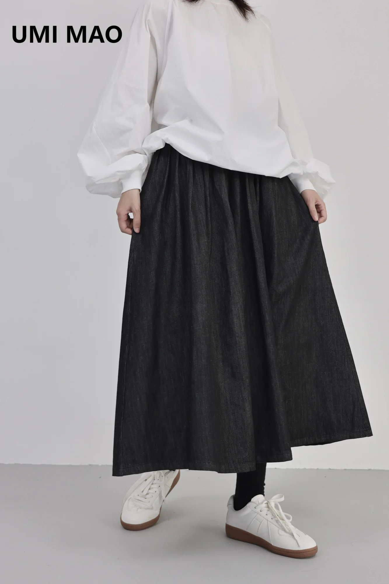 UMI MAO High Waist Skirt Women's Autumn New Women's Black A-line Long Style Slim Versatile Casual Skirts Femme Y2K
UMI MAO High Waist Skirt Women's Autumn New Women's Black A-line Long Style Slim Versatile Casual Skirts Femme Y2K