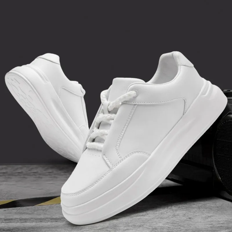 Fujeak Leather Shoes 2024 Summer New Men Casual Sneakers Tenis Male Flat Shoe Breathable Vulcanized Shoes Zapatillas Hombre
Fujeak Leather Shoes 2024 Summer New Men Casual Sneakers Tenis Male Flat Shoe Breathable Vulcanized Shoes Zapatillas Hombre
