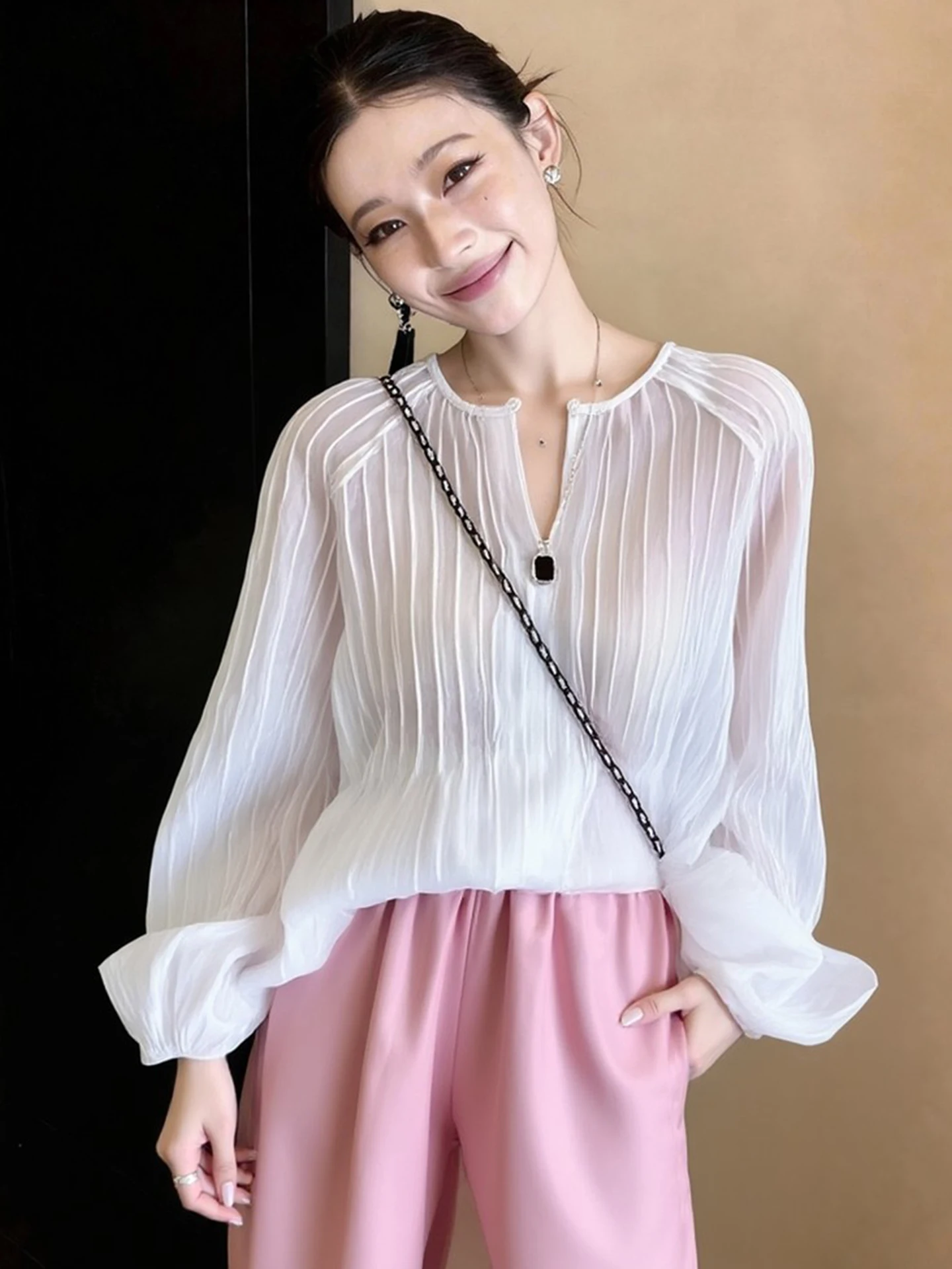 Spring Design Long Sleeve Women's Shirt Loose Casual Chiffon Pure Color Versatile Top Korean Style Straight Cut Commute Wear
Spring Design Long Sleeve Women's Shirt Loose Casual Chiffon Pure Color Versatile Top Korean Style Straight Cut Commute Wear