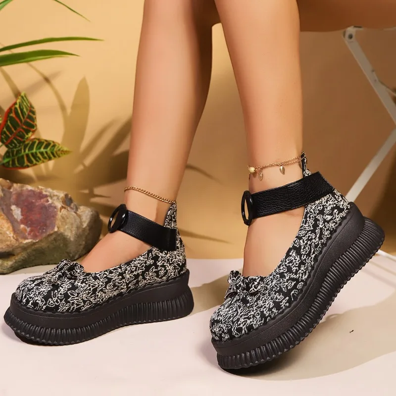 New Thick-soled Chinese-style Loafers for Women in The Summer of 2026,Large-sized Printed Bow Shallow-mouthed Single Shoes,35-41
New Thick-soled Chinese-style Loafers for Women in The Summer of 2026,Large-sized Printed Bow Shallow-mouthed Single Shoes,35-41