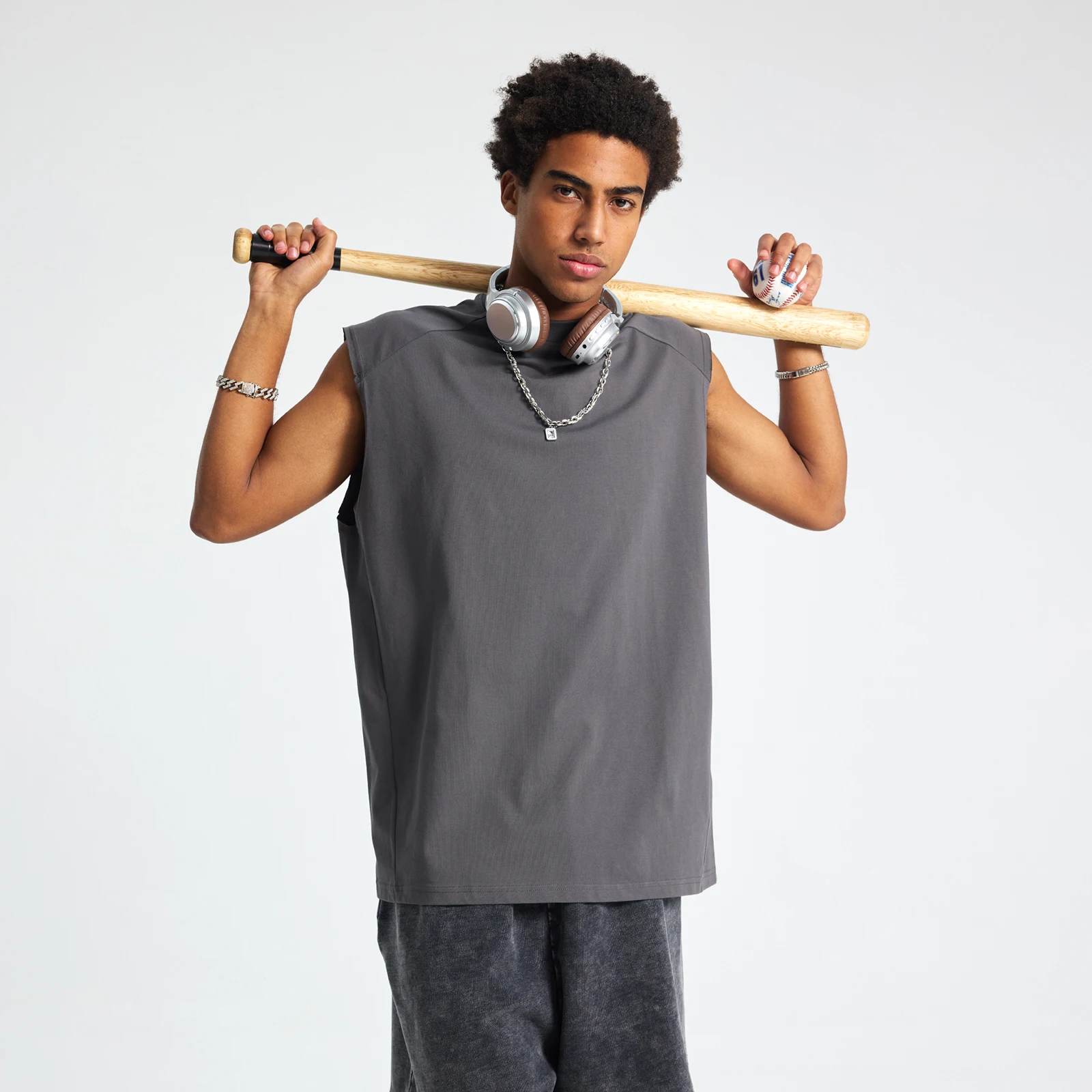 2005 Splicing Sleeveless Men's Tank Top Cotton Oversize Vest Solid Color Women Baggy Sleeveless T-shirt Hem Back Sport Tshirts
2005 Splicing Sleeveless Men's Tank Top Cotton Oversize Vest Solid Color Women Baggy Sleeveless T-shirt Hem Back Sport Tshirts