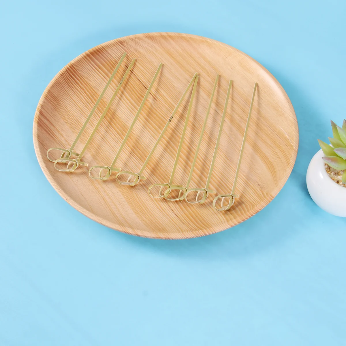 100PCS Disposable Bamboo Knot Skewers Bamboo Knot Picks Bamboo Picks Cocktail Picks with Twisted Ends for Cocktail Party Barbequ
100PCS Disposable Bamboo Knot Skewers Bamboo Knot Picks Bamboo Picks Cocktail Picks with Twisted Ends for Cocktail Party Barbequ