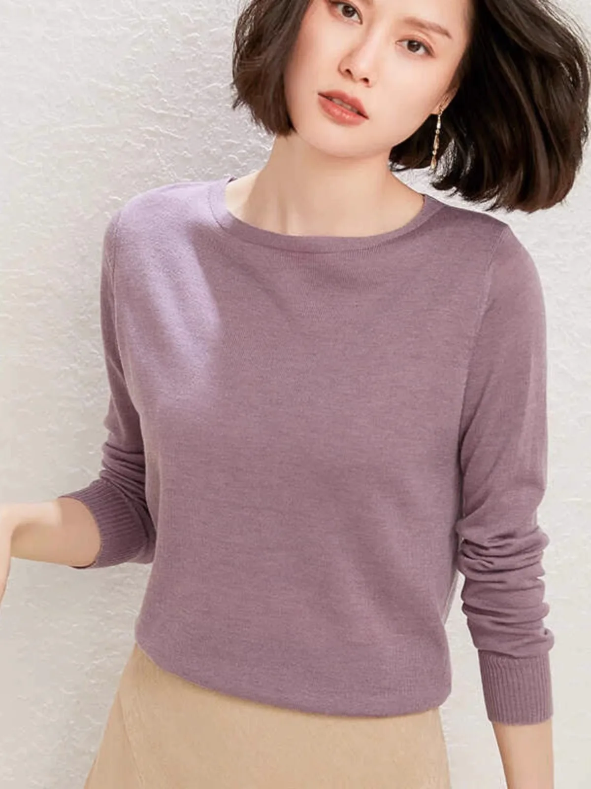 Spring New Loose Knitted Wool Sweater Women's round Neck Cuffed Thin Pure Color Non Cashmere Top Long Sleeve Commute Style
Spring New Loose Knitted Wool Sweater Women's round Neck Cuffed Thin Pure Color Non Cashmere Top Long Sleeve Commute Style