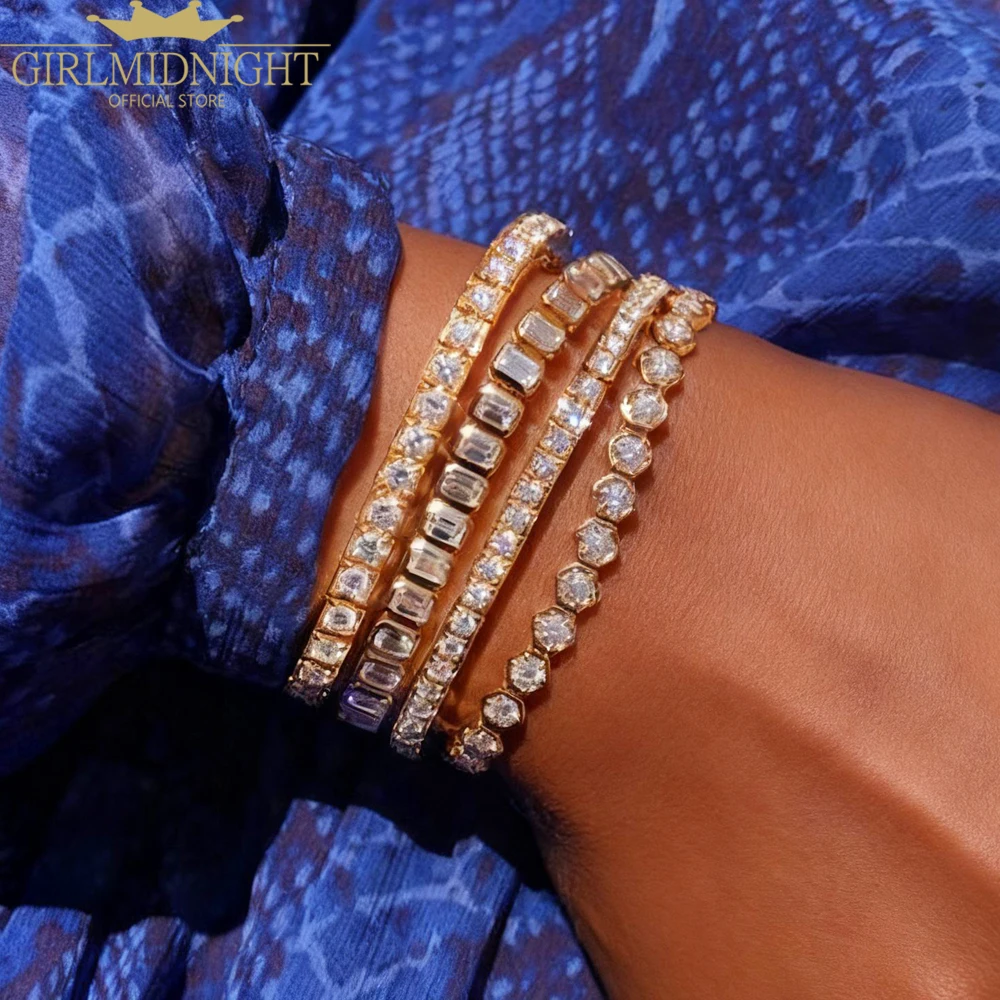 Iced Out Bling Cubic Zirconia 5A Cz Paved Теннисный браслет с золотым цветом для женщин Хип-хоп Модный квадратный браслет Ювелирные изделия
Iced Out Bling Cubic Zirconia 5A Cz Paved Теннисный браслет с золотым цветом для женщин Хип-хоп Модный квадратный браслет Ювелирные изделия