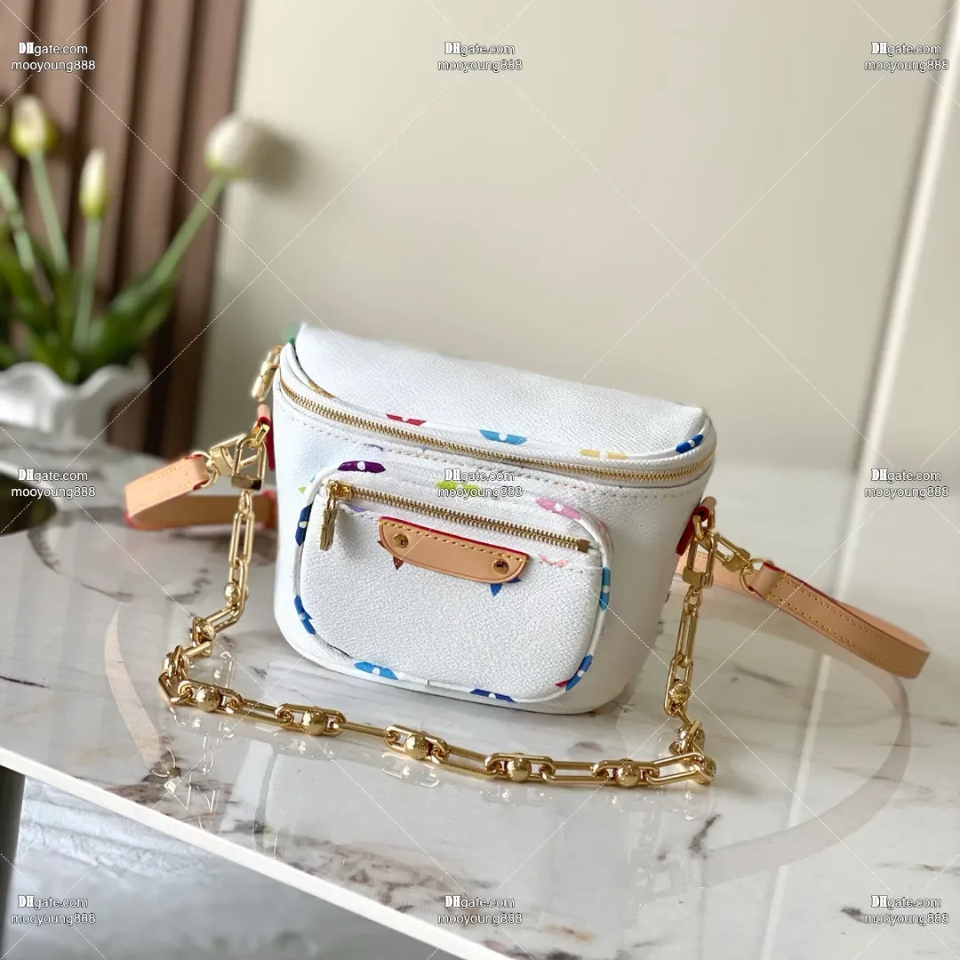 wholesale price 12A upgrade mirror quality designer mini bumbags 17cm chain crossbody purse for women luxury canvas
wholesale price 12A upgrade mirror quality designer mini bumbags 17cm chain crossbody purse for women luxury canvas