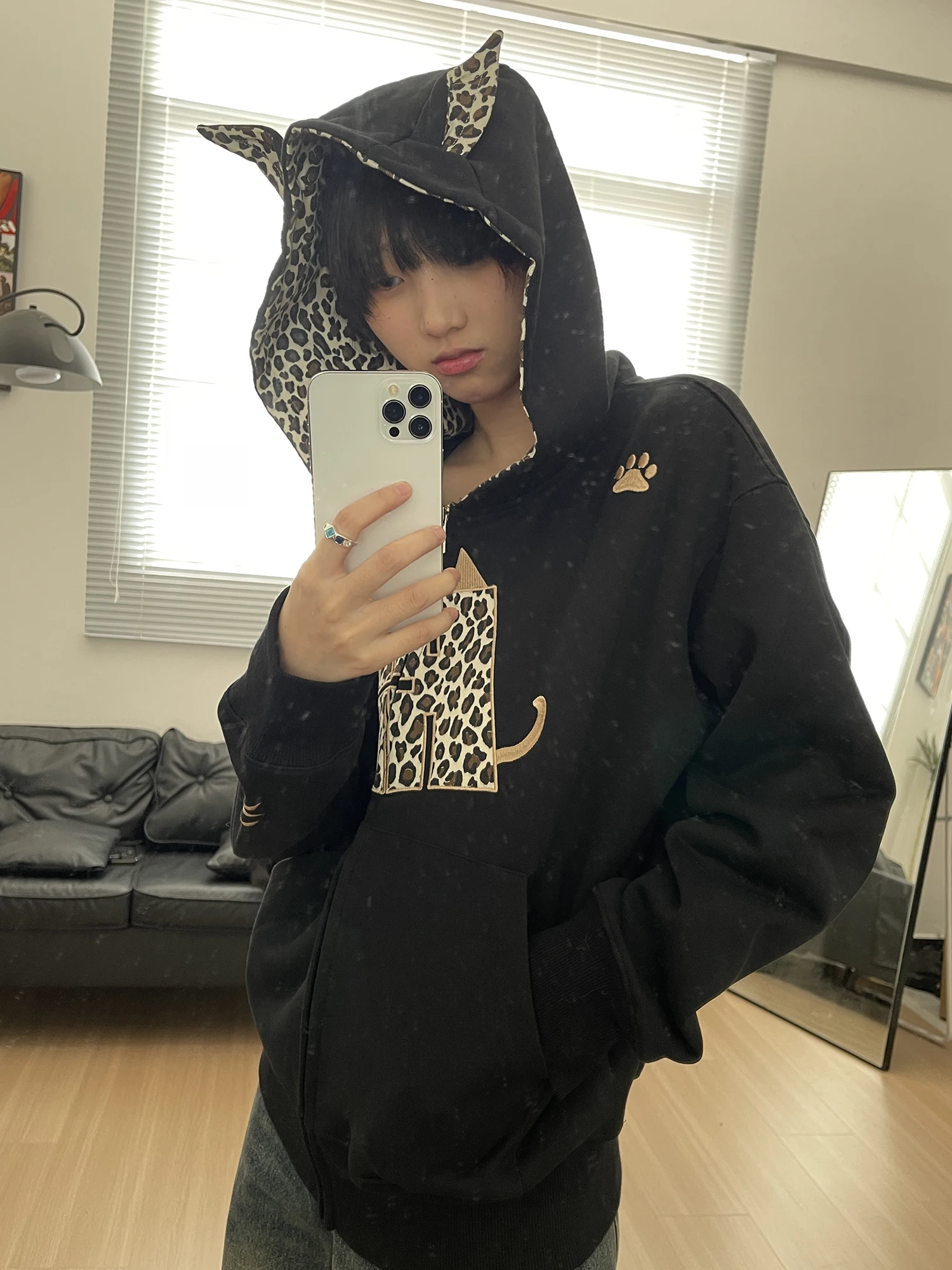 Мужская толстовка Adow Pl American Leopard Print с капюшоном, свободного кроя, повседневная, в стиле Lazy, для пар, уличный стиль, с длинными рукавами
Мужская толстовка Adow Pl American Leopard Print с капюшоном, свободного кроя, повседневная, в стиле Lazy, для пар, уличный стиль, с длинными рукавами