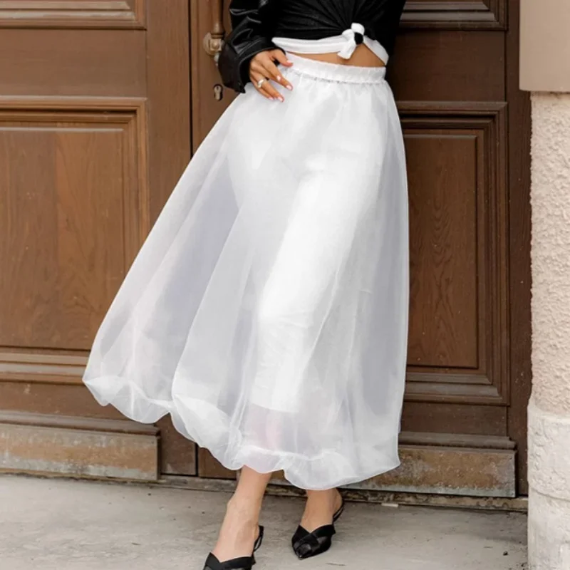 Trend Sexy See-through Gauze High Waist Half Skirt 2025 Spring and Summer Fashion New Fashion Skirt
Trend Sexy See-through Gauze High Waist Half Skirt 2025 Spring and Summer Fashion New Fashion Skirt
