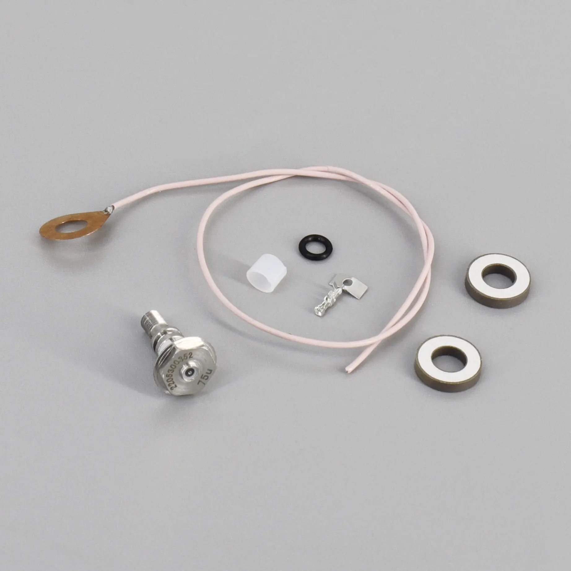 Запасная часть Domino 2-0160124SP: Комплект сопел Domino Type 5 (75 микрон) для струйных принтеров Domino серии AX CIJ
Запасная часть Domino 2-0160124SP: Комплект сопел Domino Type 5 (75 микрон) для струйных принтеров Domino серии AX CIJ