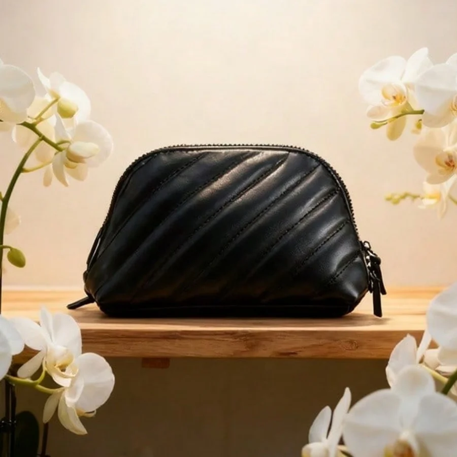 YSL-GIFT-141 Limited Edition Black Double Zipper Cosmetic Bag Mini Portable Storage Pouch Premium Wear-Resistant Leather Holds L
YSL-GIFT-141 Limited Edition Black Double Zipper Cosmetic Bag Mini Portable Storage Pouch Premium Wear-Resistant Leather Holds L