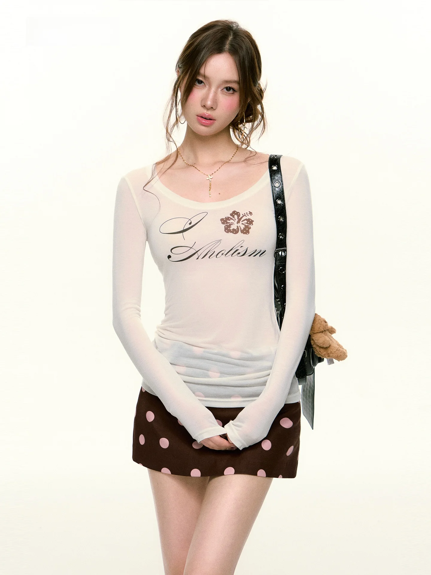 Женская облегающая футболка с длинным рукавом и U-образным вырезом Chili Lime, базовый слой, внутренняя одежда, мягкая, удобная, дышащая, в корейском стиле
Женская облегающая футболка с длинным рукавом и U-образным вырезом Chili Lime, базовый слой, внутренняя одежда, мягкая, удобная, дышащая, в корейском стиле