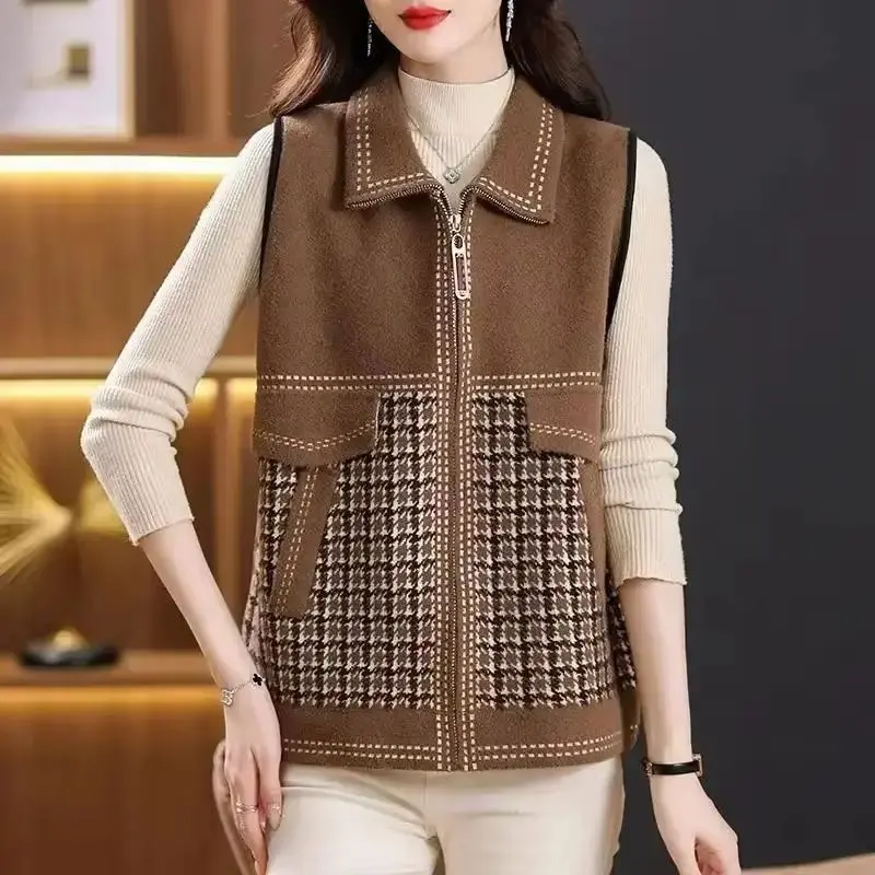 Fashion Double-Sided Vest Jacket Women's 2025 Spring Autumn New Mothers Sleeveless Coat Female Loose Plaid Waistcoat Ladies Tops 
Fashion Double-Sided Vest Jacket Women's 2025 Spring Autumn New Mothers Sleeveless Coat Female Loose Plaid Waistcoat Ladies Tops